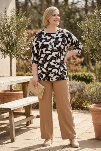 Bluza s crno-bijelim uzorcima